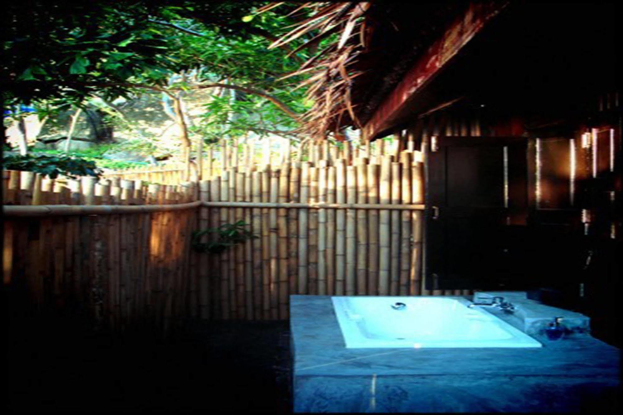 Bay Lounge & Resort เกาะพะงัน ภายนอก รูปภาพ