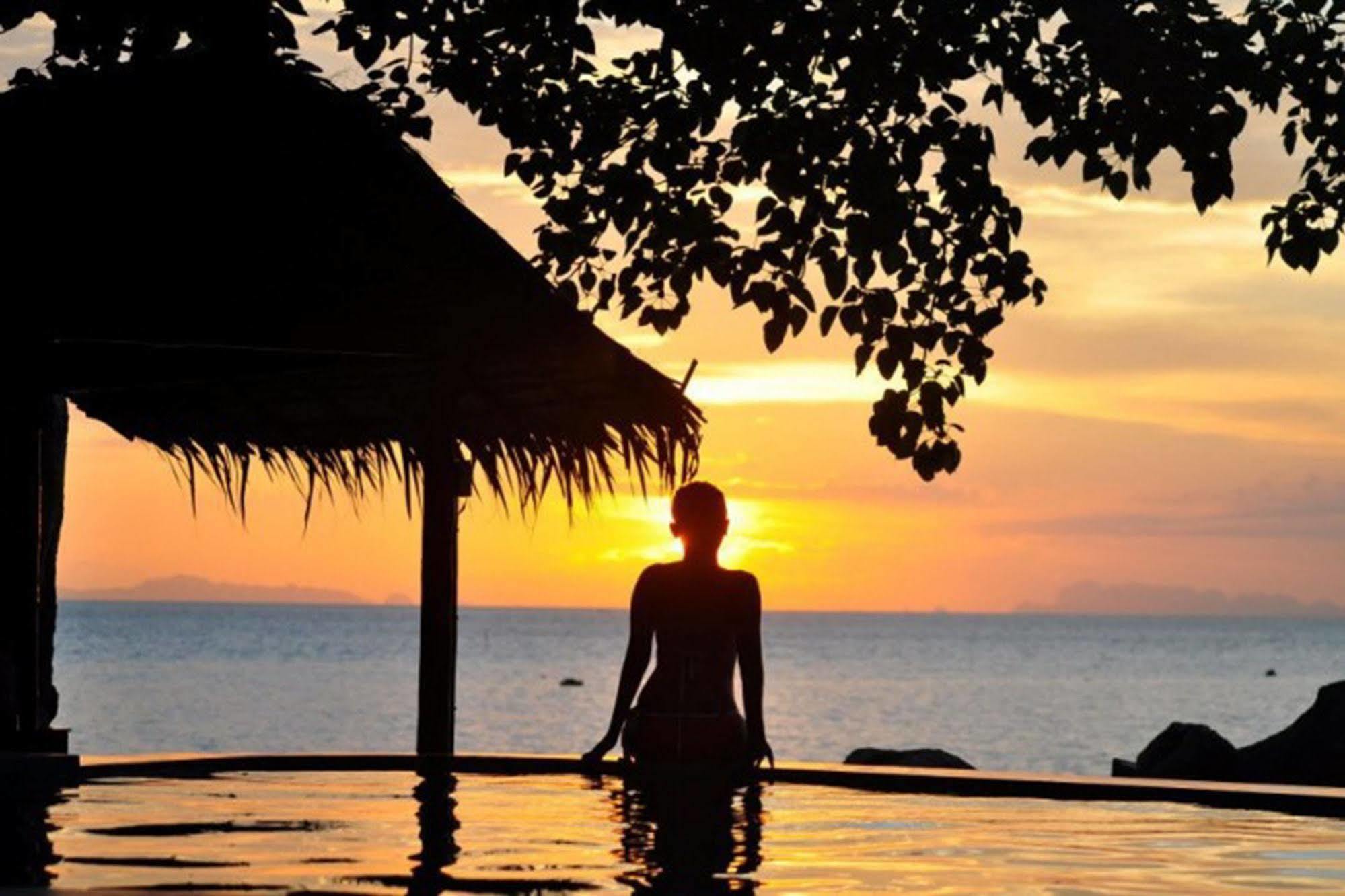 Bay Lounge & Resort เกาะพะงัน ภายนอก รูปภาพ